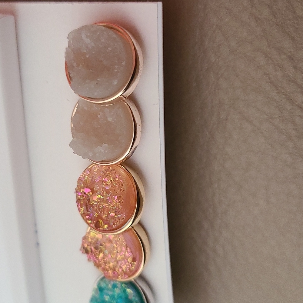 2 for $15 , CRYSTAL STUD EARRING 3-PACK